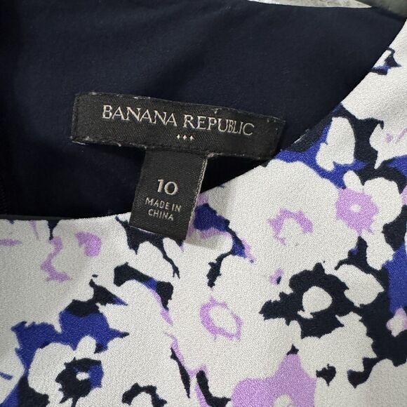 Banana Republic Floral Dress Size 10 Bell Sleeves Lined Career Office Modest - Picture 2 of 6